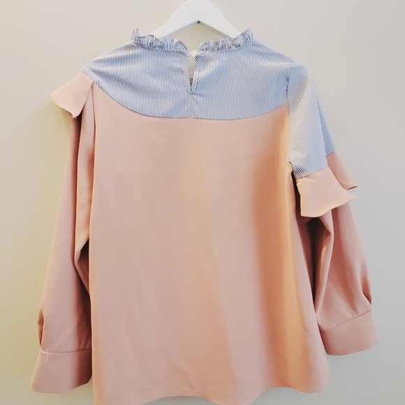 JuJu fun shirt with neck ruffles with 2 different types of the fabric - Picture 3 of 7